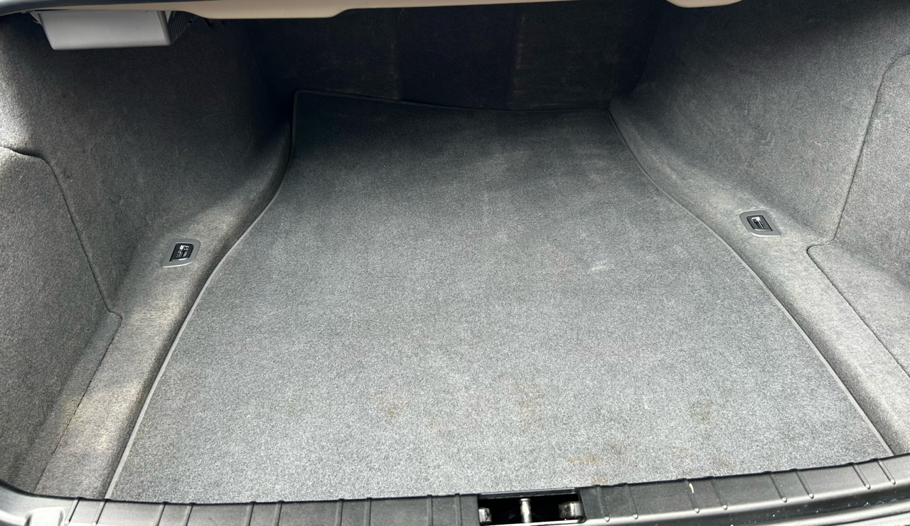 BMW 7 Series 750Li 4dr Sdn 2006