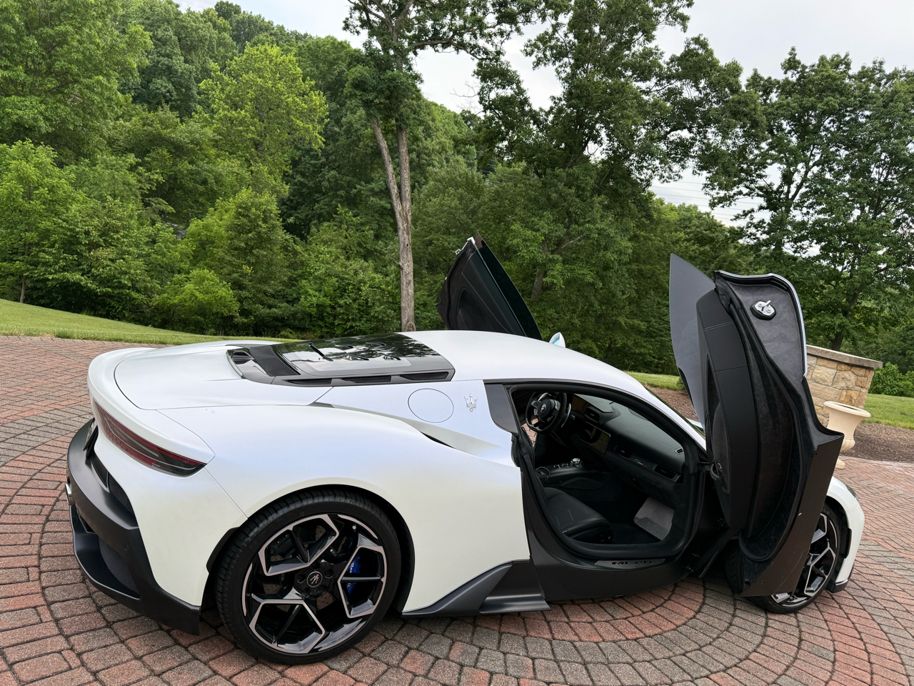 Maserati MC20 Coupe 2022