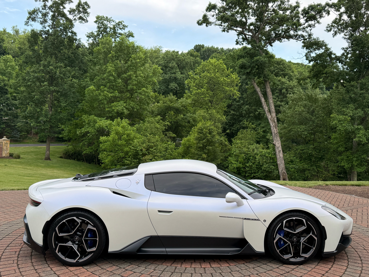 Maserati MC20 Coupe 2022