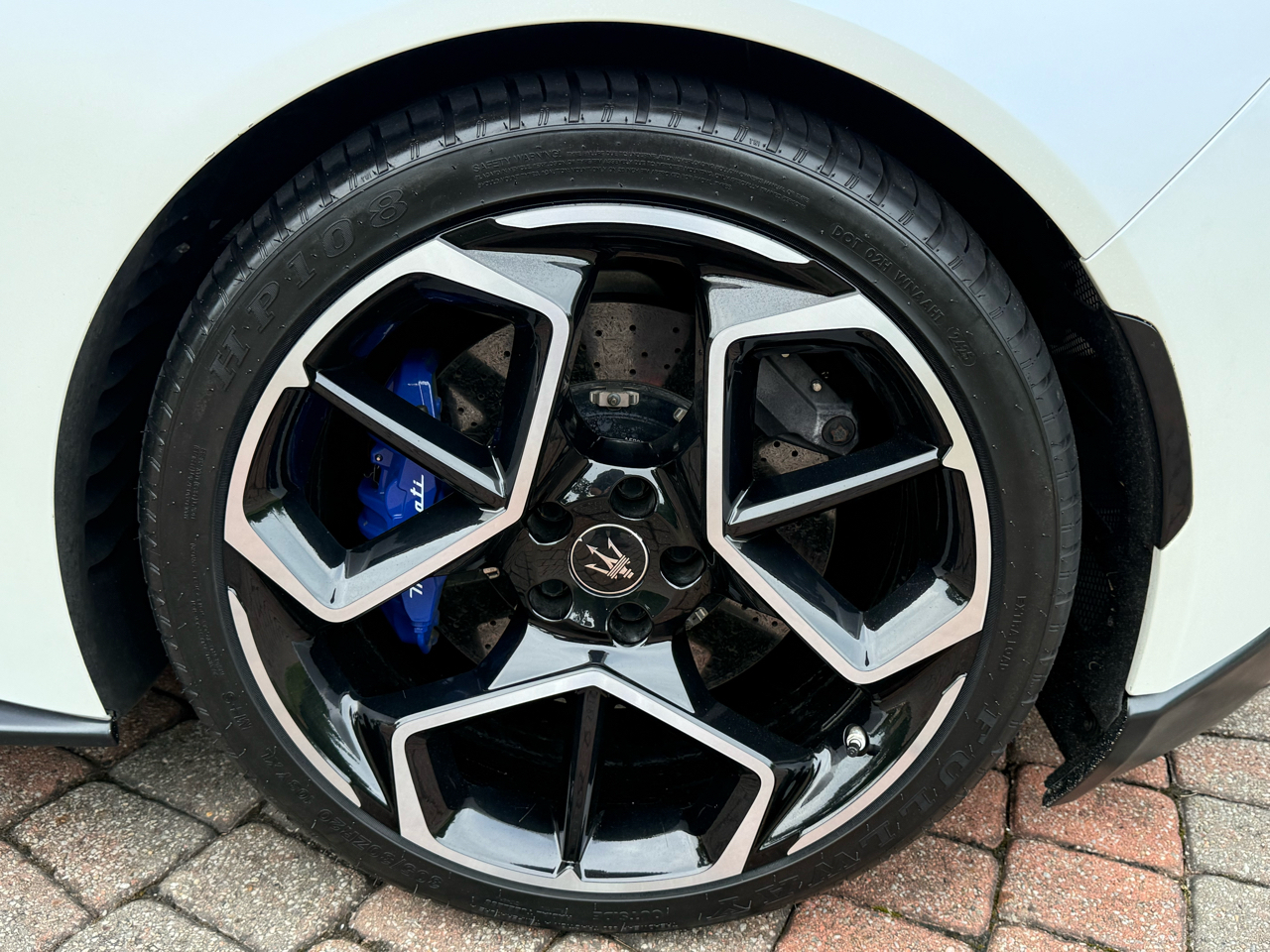 Maserati MC20 Coupe 2022