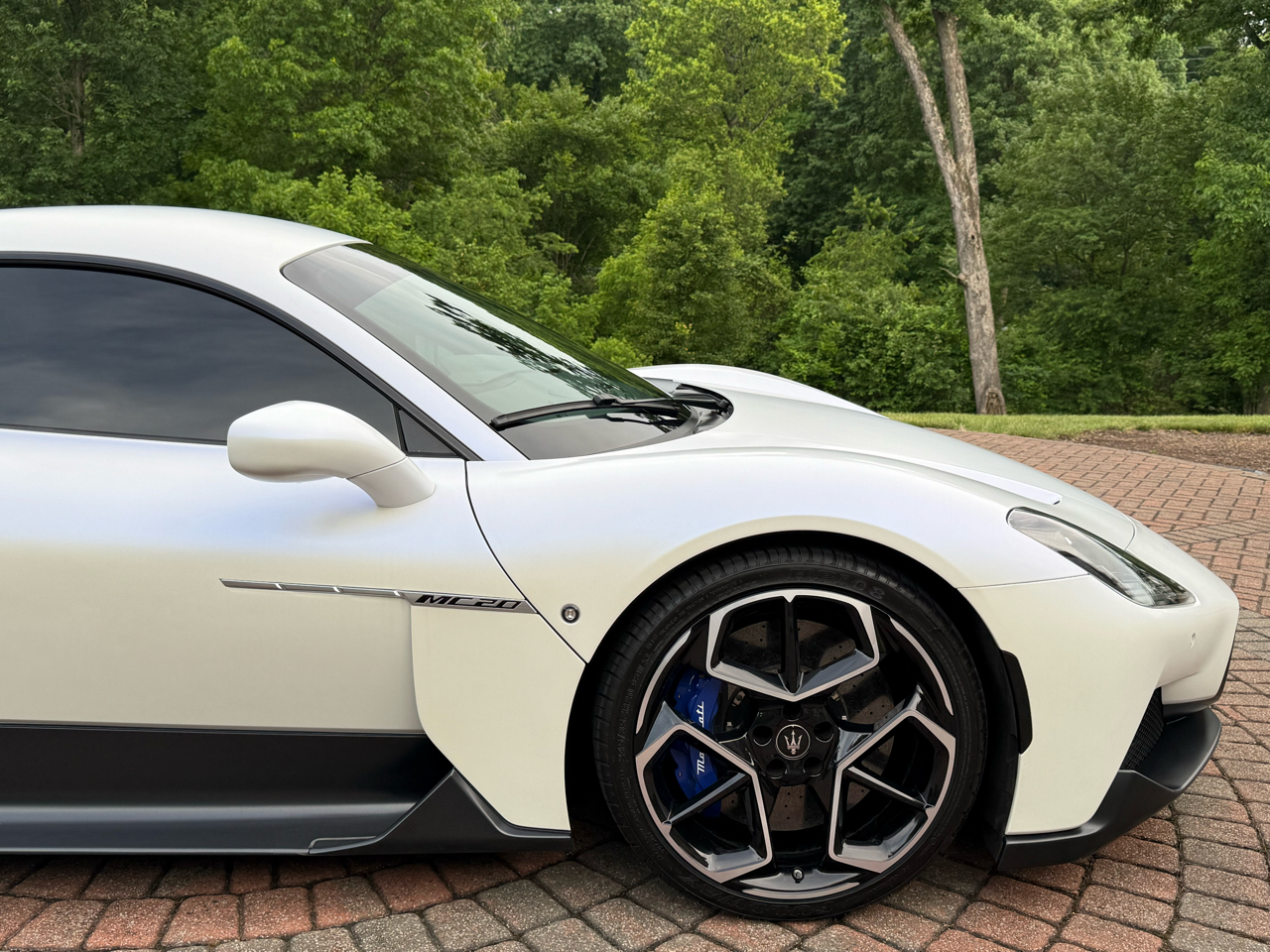 Maserati MC20 Coupe 2022