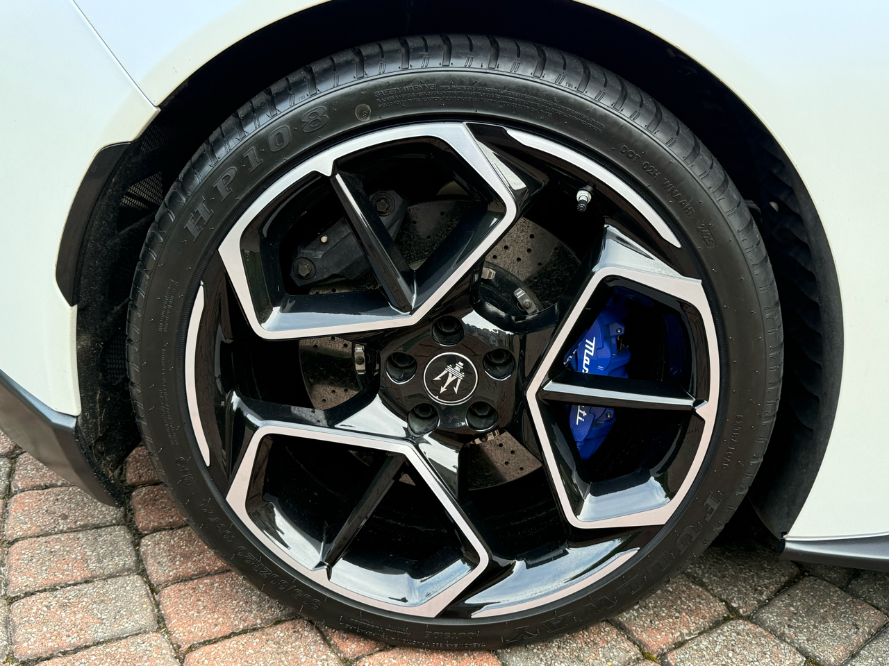 Maserati MC20 Coupe 2022