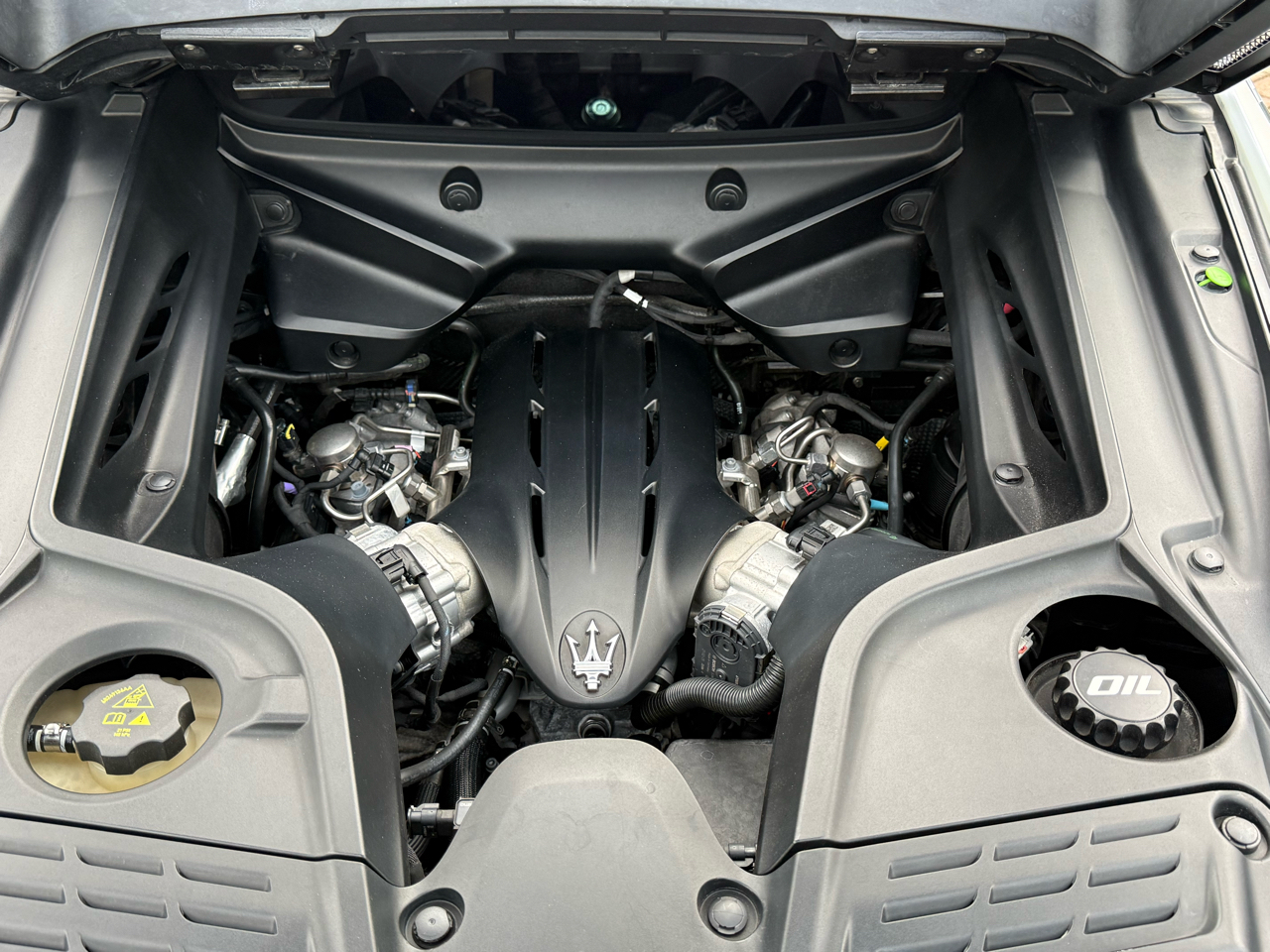 Maserati MC20 Coupe 2022