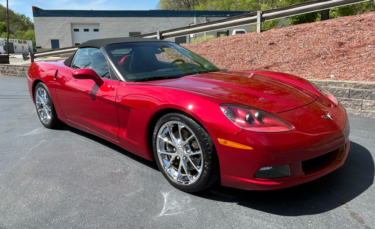 Chevrolet Corvette 2dr Convertible 2005