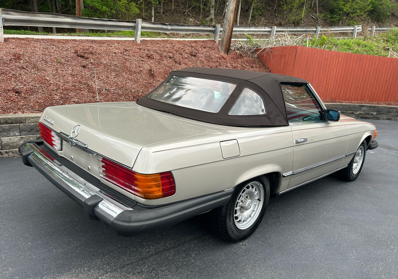 Mercedes-Benz 380 Series 2dr Coupe 380SL 1985
