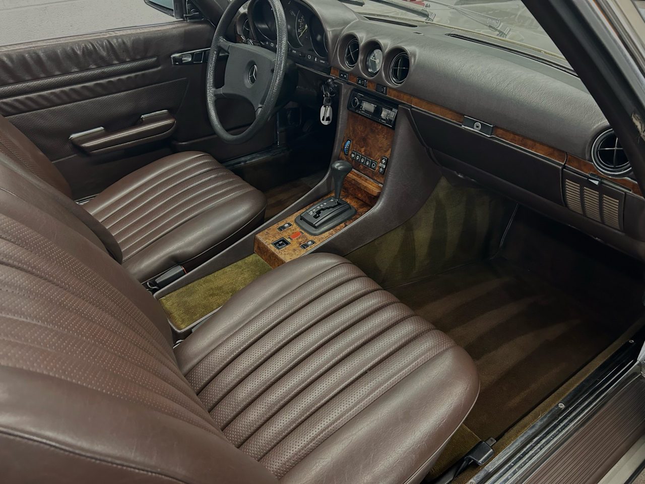 Mercedes-Benz 380 Series 2dr Coupe 380SL 1985