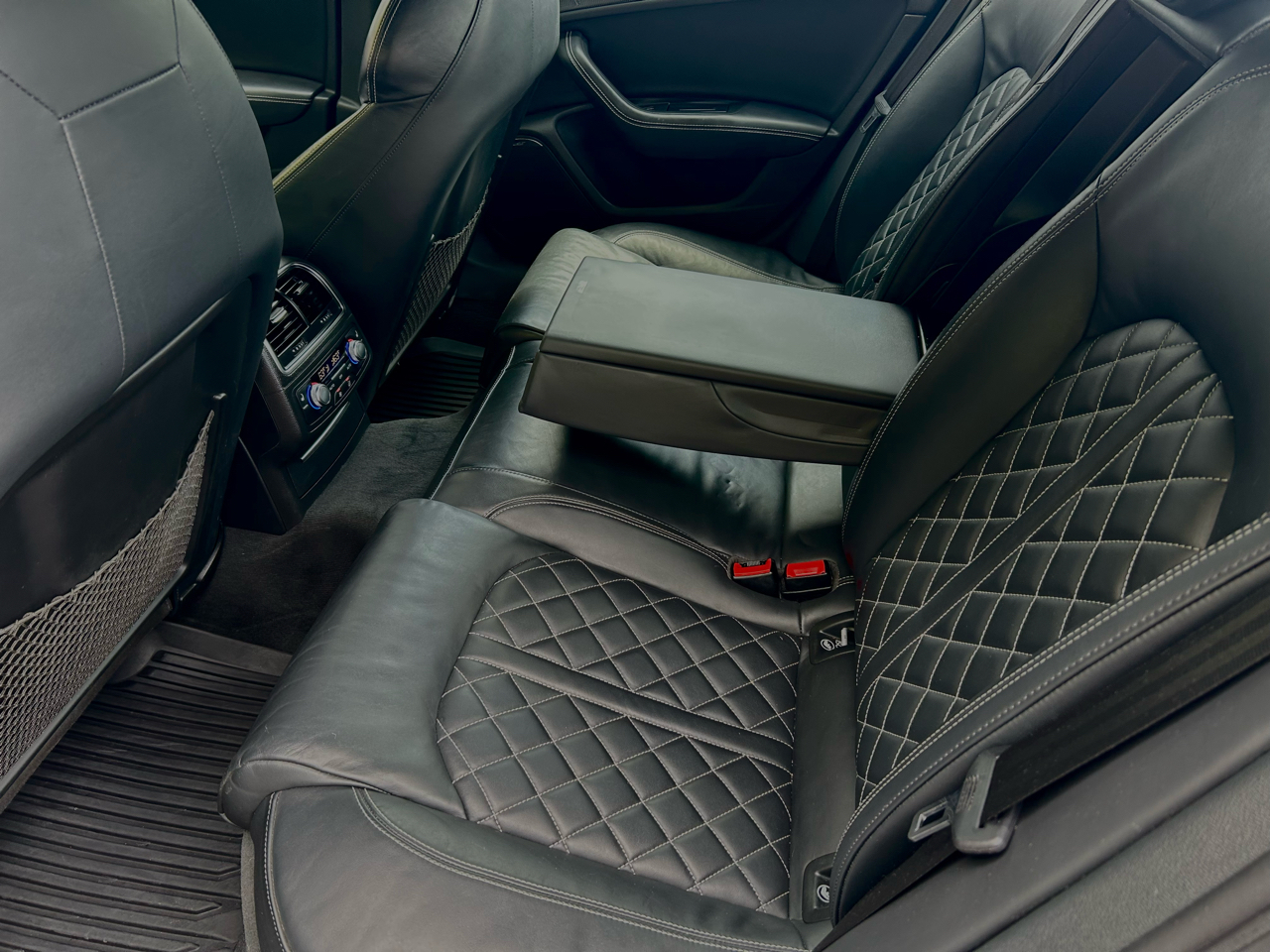 Audi S6 4dr Sdn 2015