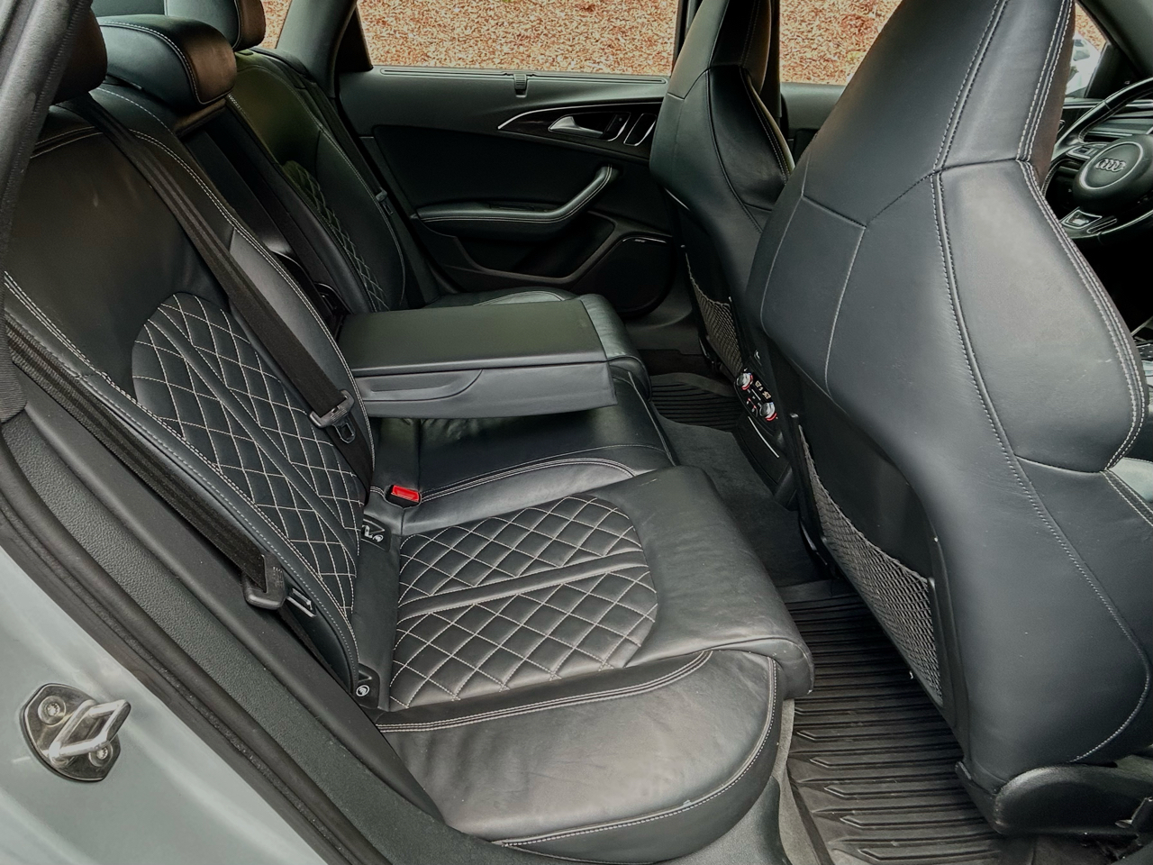 Audi S6 4dr Sdn 2015