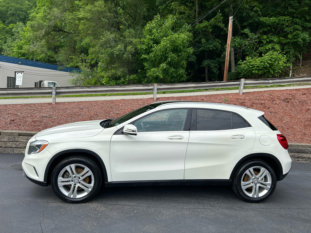 Mercedes-Benz GLA GLA 250 4MATIC SUV 2017