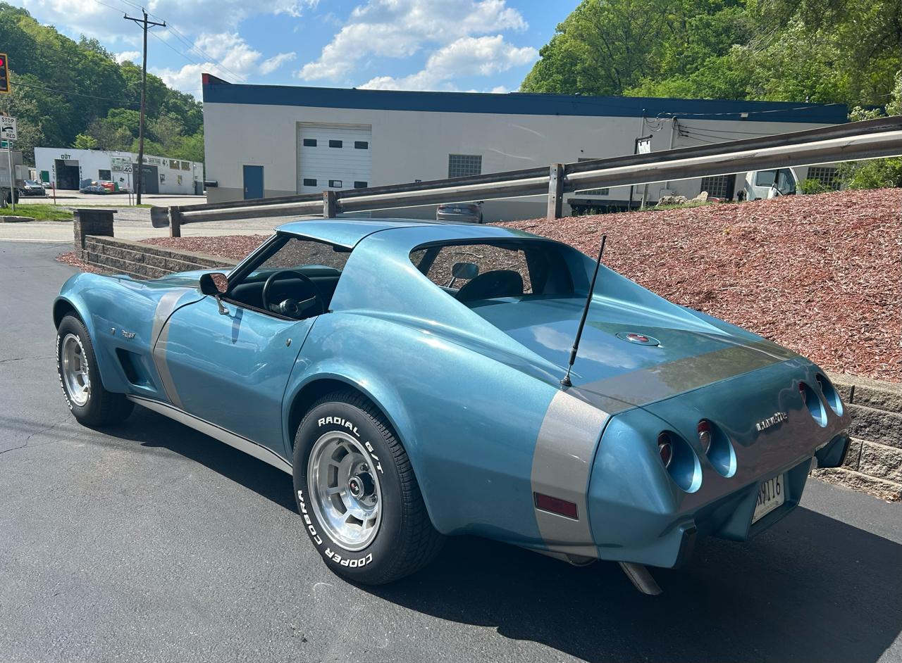 Chevrolet Corvette  1977