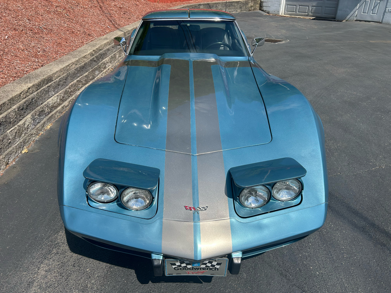 Chevrolet Corvette  1977