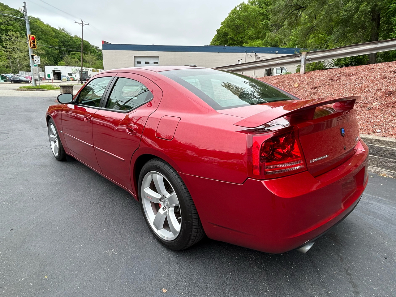 Dodge Charger 4dr Sdn SRT8 RWD 2006