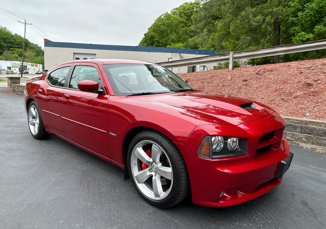 Dodge Charger 4dr Sdn SRT8 RWD 2006