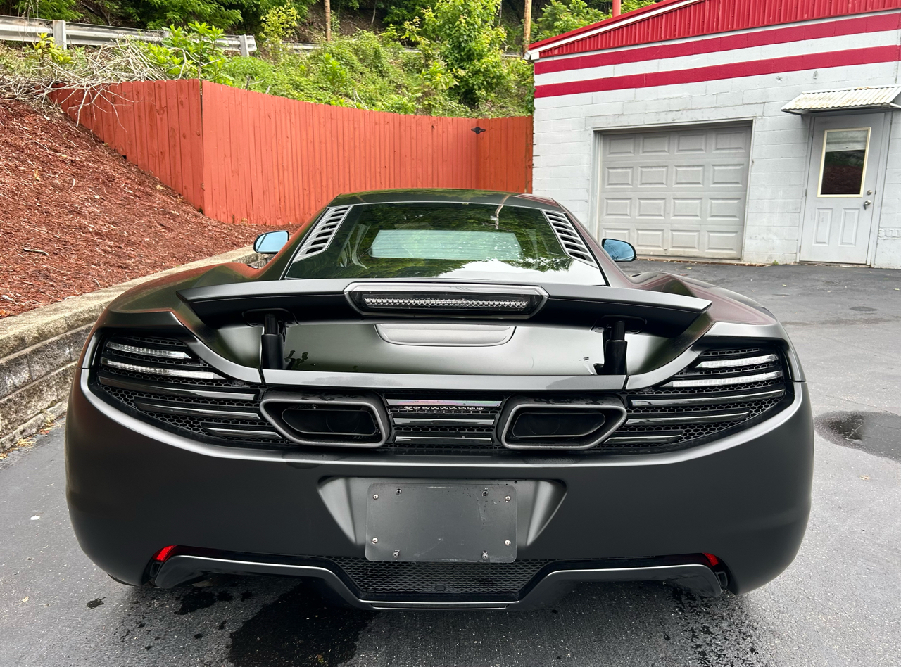 McLaren MP4-12c  2012
