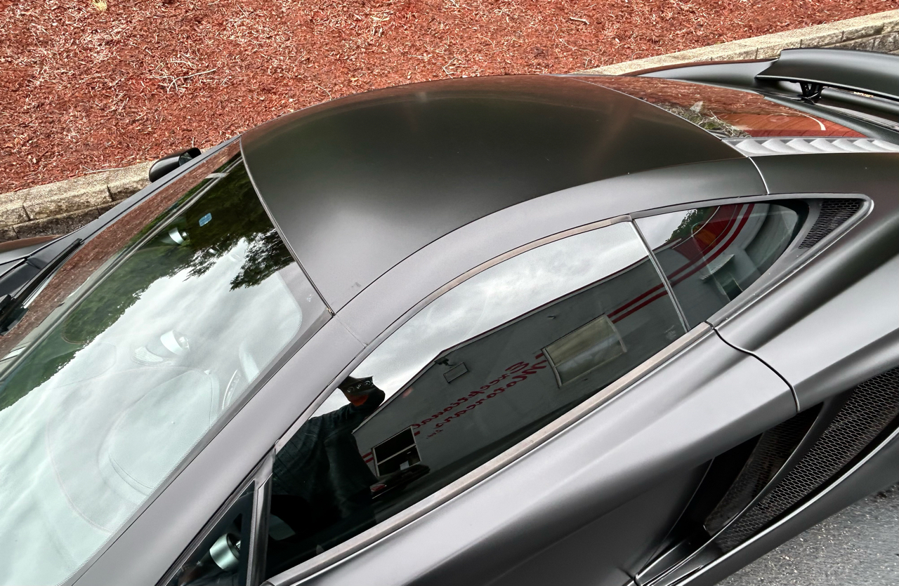 McLaren MP4-12c  2012