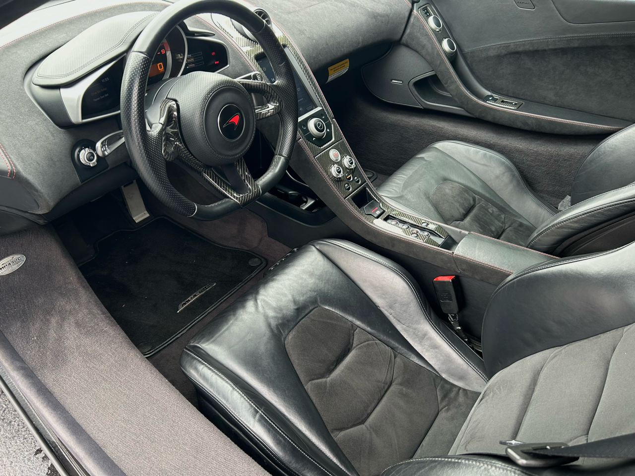 McLaren MP4-12c  2012