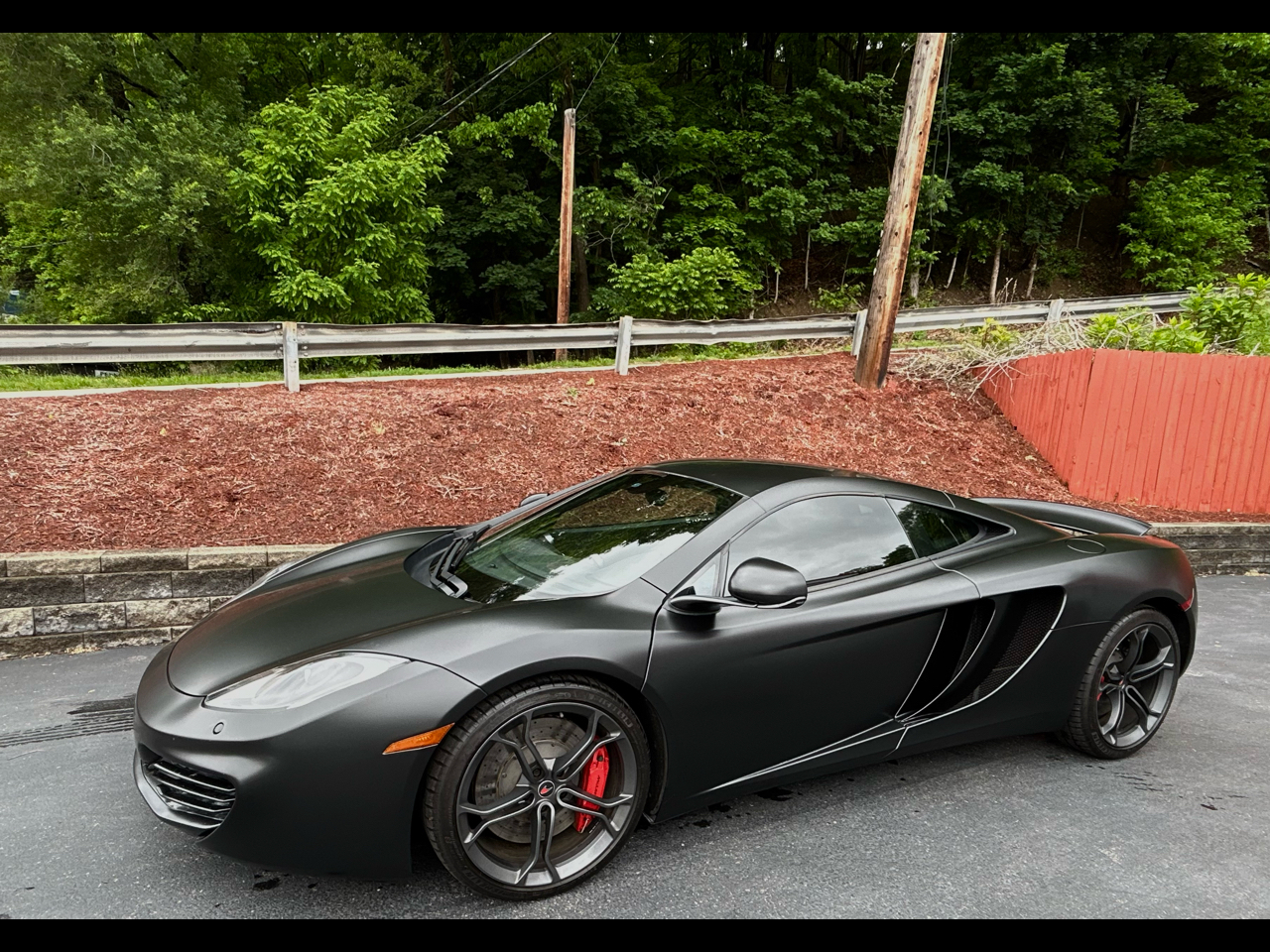McLaren MP4-12c  2012