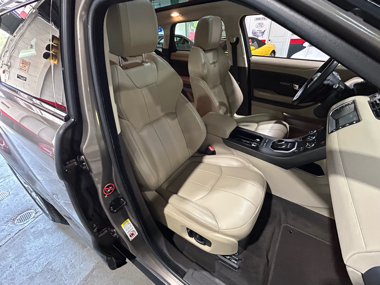 Land Rover Range Rover Evoque 5 Door SE 2018