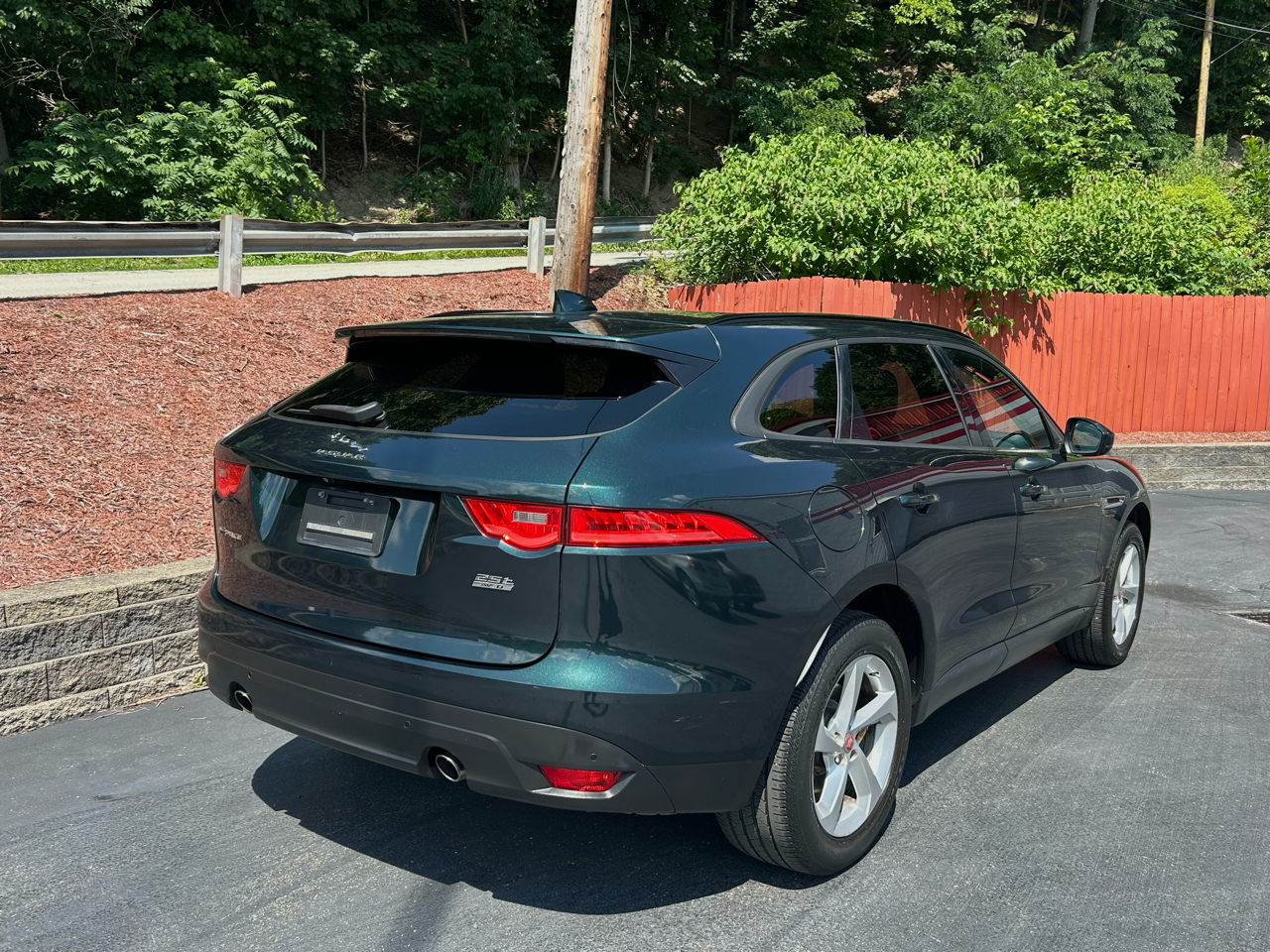 Jaguar F-Pace 25t Premium AWD 2018