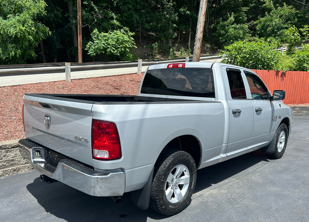 RAM 1500 4WD Quad Cab 140.5" Tradesman 2014