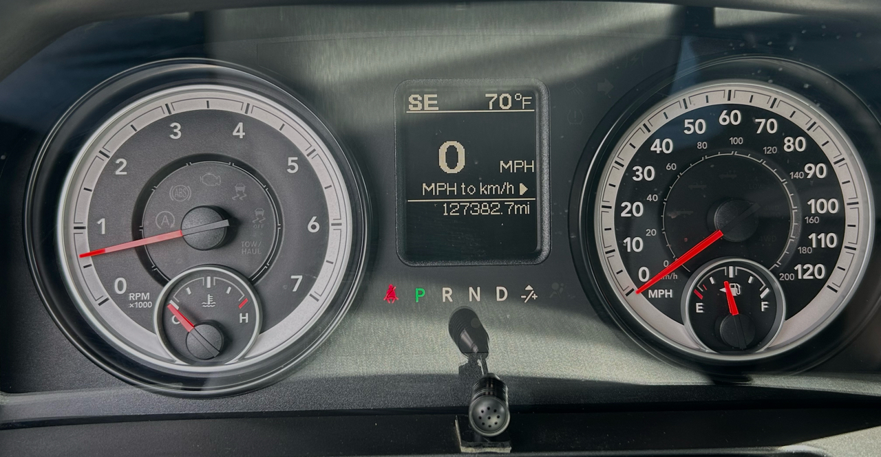 RAM 1500 4WD Quad Cab 140.5" Tradesman 2014