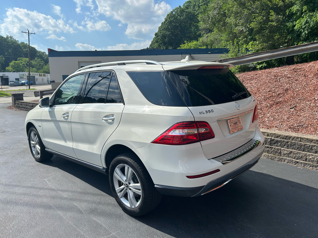 Mercedes-Benz M-Class 4MATIC 4dr ML 350 2012