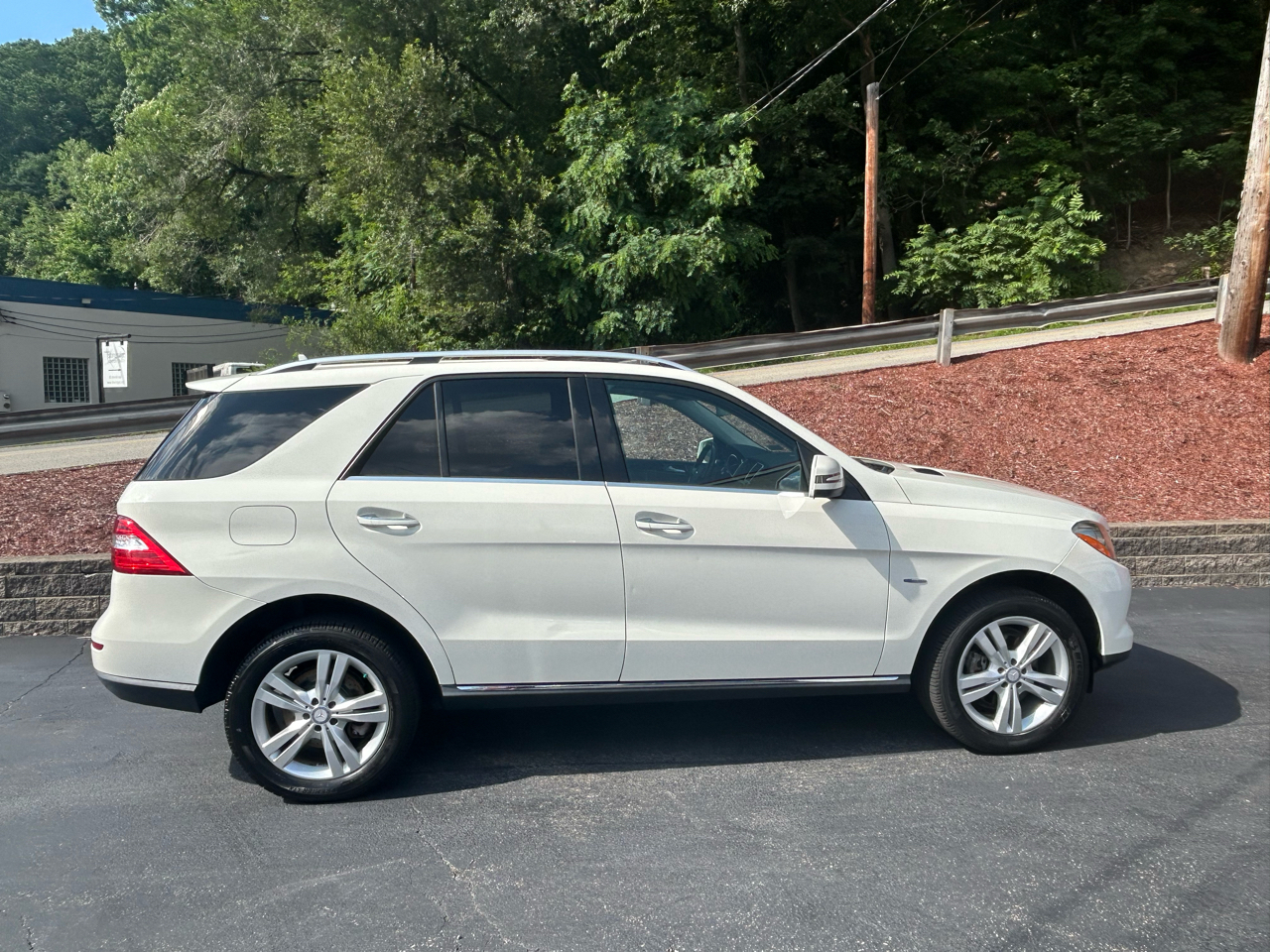 Mercedes-Benz M-Class 4MATIC 4dr ML 350 2012