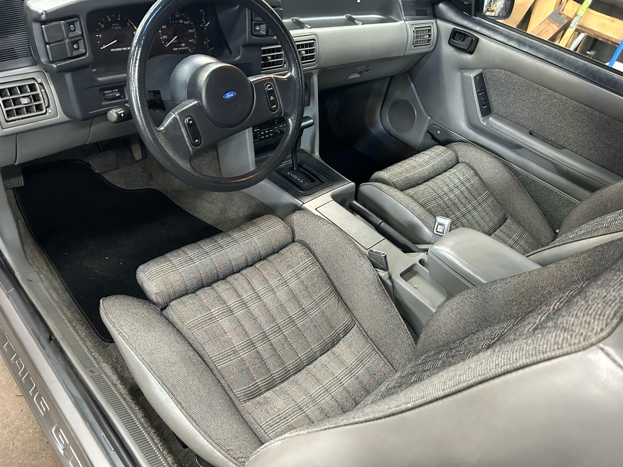 Ford Mustang 2dr Hatchback GT 1988