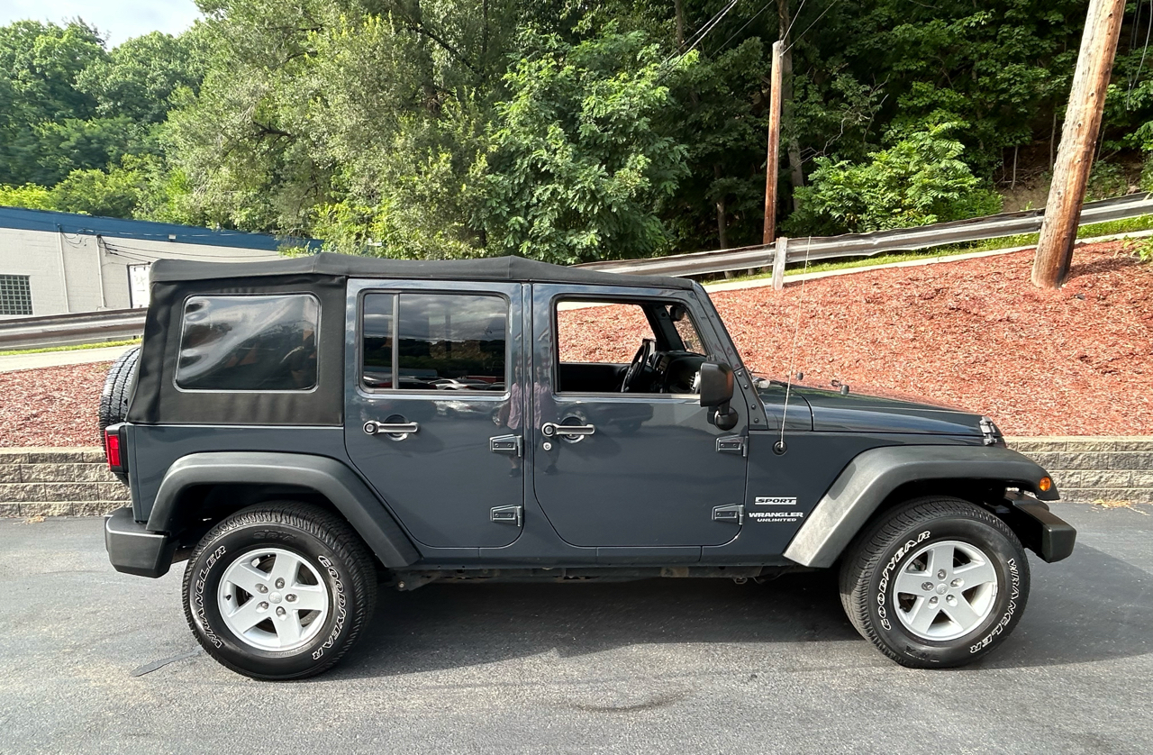 Jeep Wrangler Unlimited Sport 4x4 2017