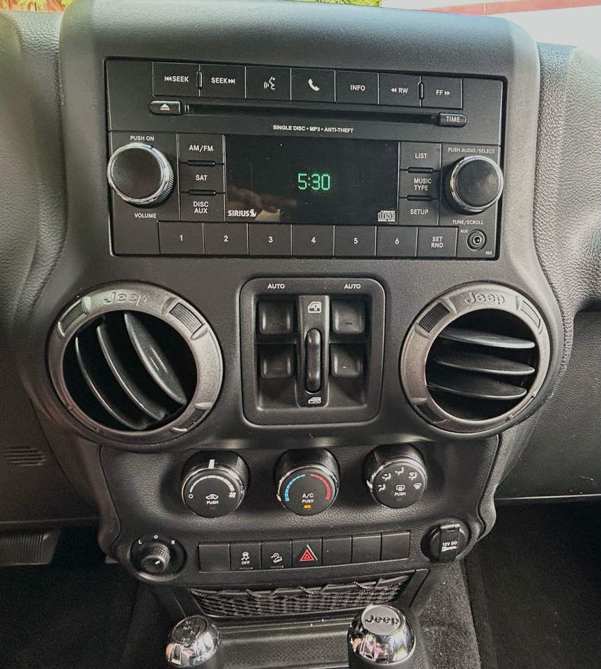 Jeep Wrangler Unlimited Sport 4x4 2017
