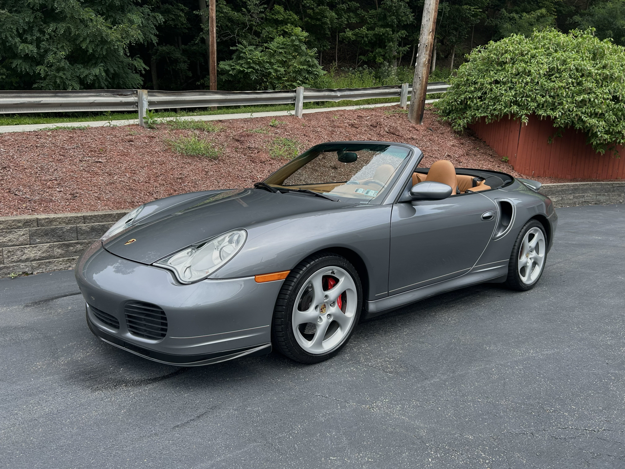 Porsche 911 2dr Cabriolet Turbo Tiptronic 2004