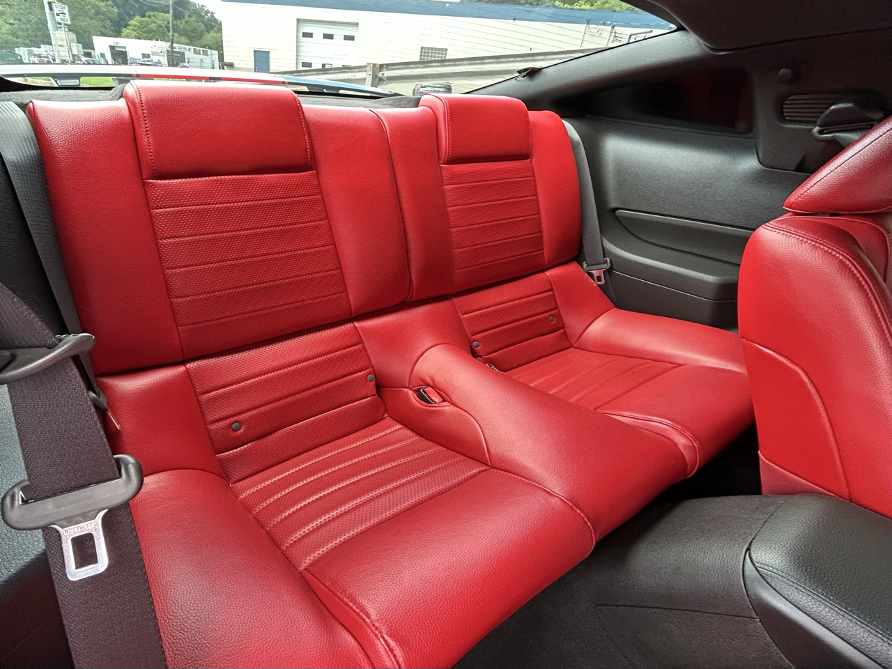 Ford Mustang 2dr Cpe GT Deluxe 2008