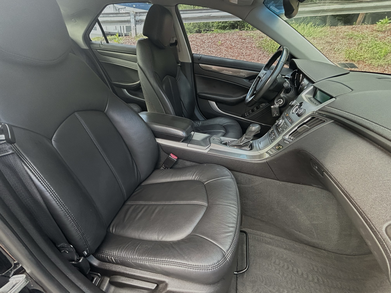 Cadillac CTS Sedan 4dr Sdn 3.0L RWD 2011