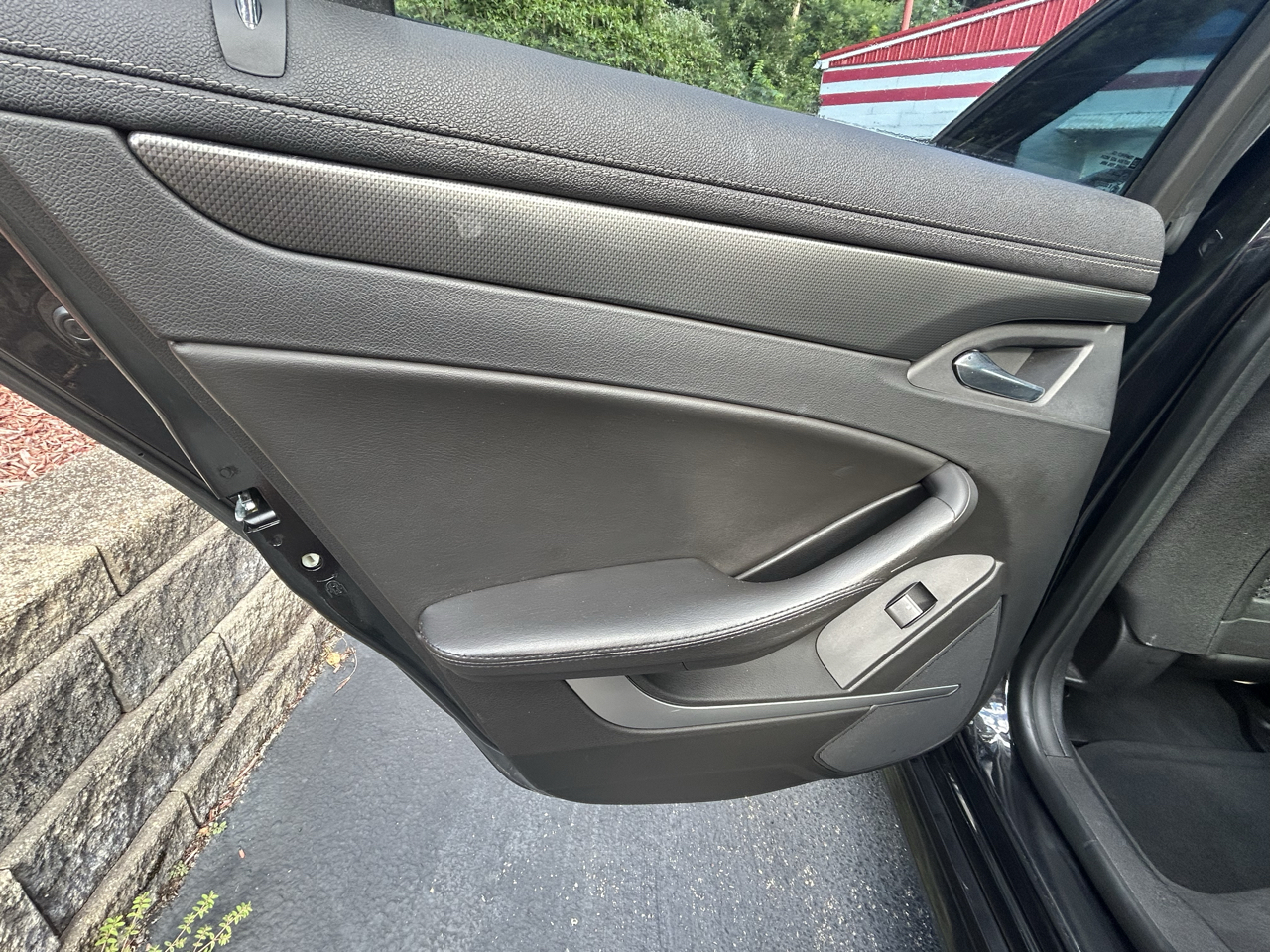 Cadillac CTS Sedan 4dr Sdn 3.0L RWD 2011