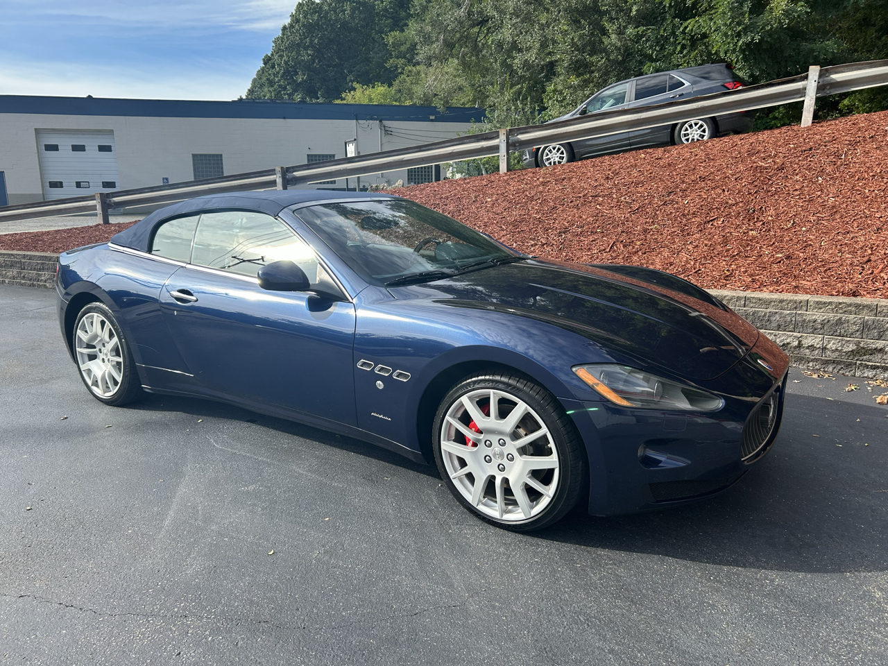 Maserati GranTurismo Convertible 2dr Conv GranTurismo 2011