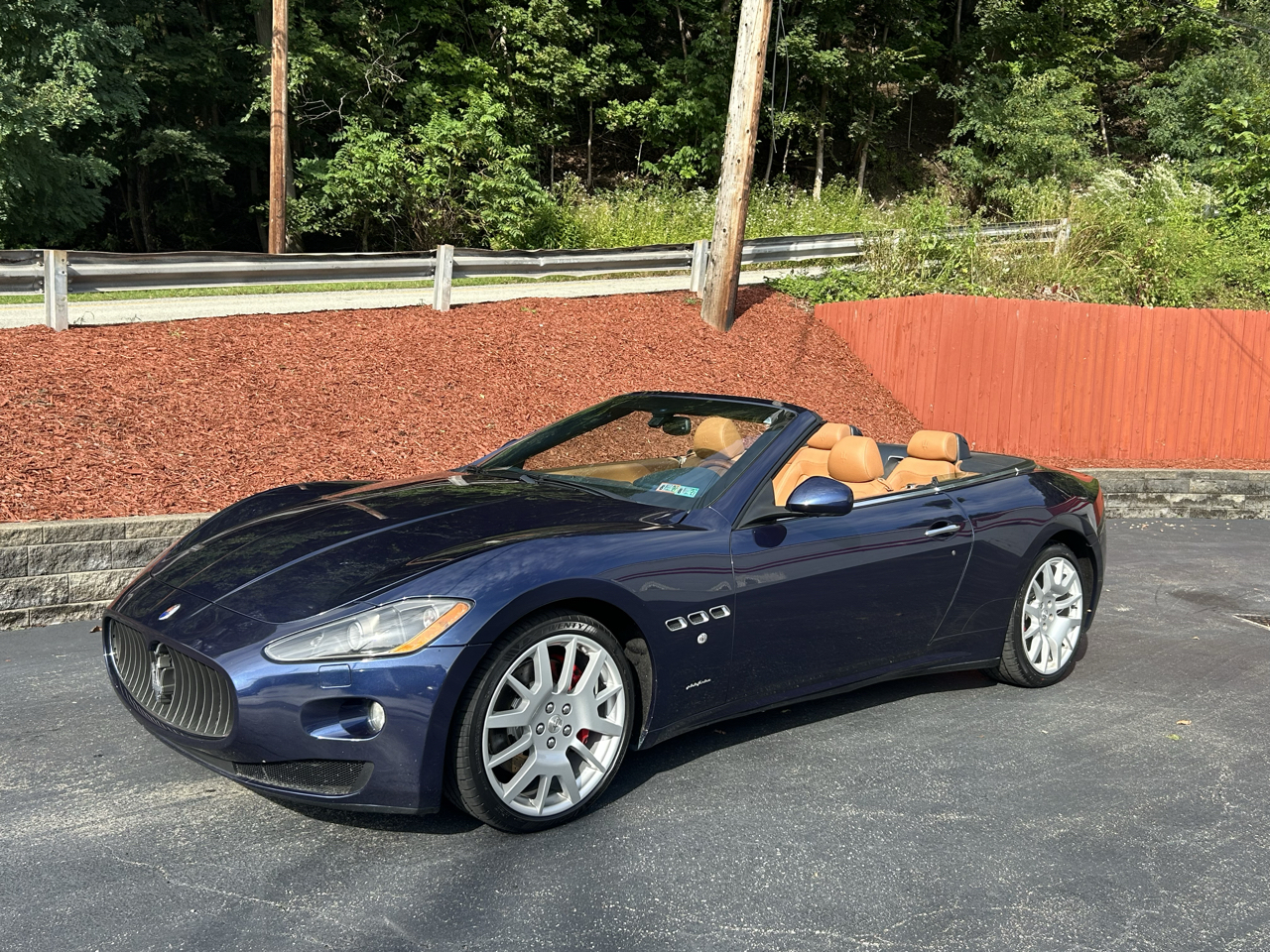 Maserati GranTurismo Convertible 2dr Conv GranTurismo 2011