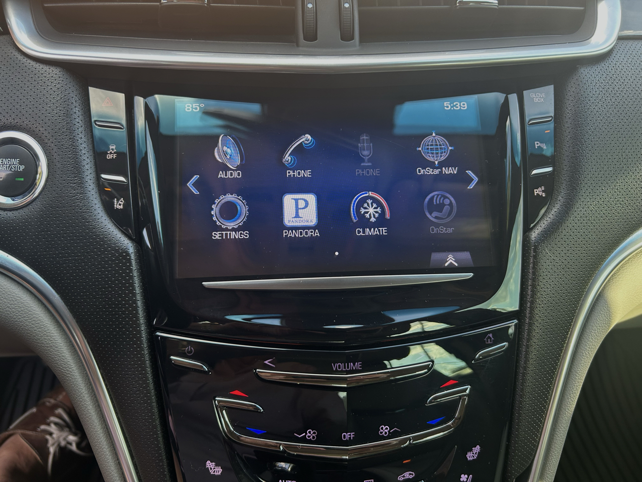 Cadillac XTS 4dr Sdn Luxury FWD 2014