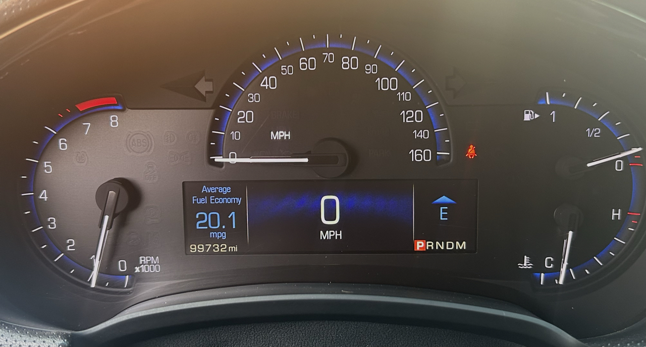 Cadillac XTS 4dr Sdn Luxury FWD 2014