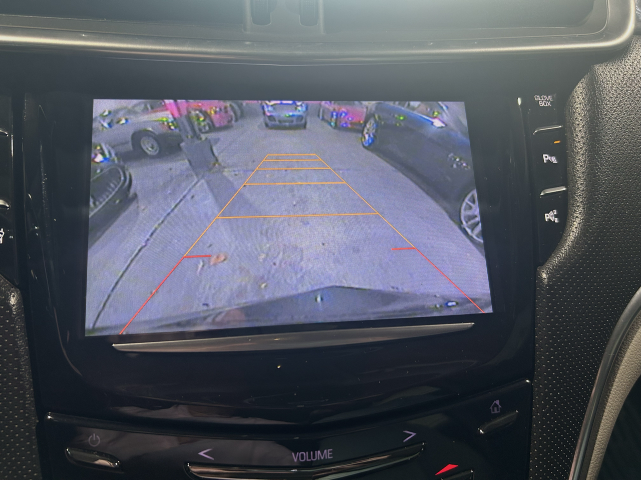 Cadillac XTS 4dr Sdn Luxury FWD 2014