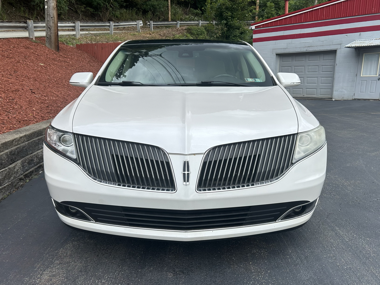Lincoln MKT 4dr Wgn 3.5L AWD EcoBoost 2014