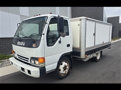 2001 Isuzu NPR 