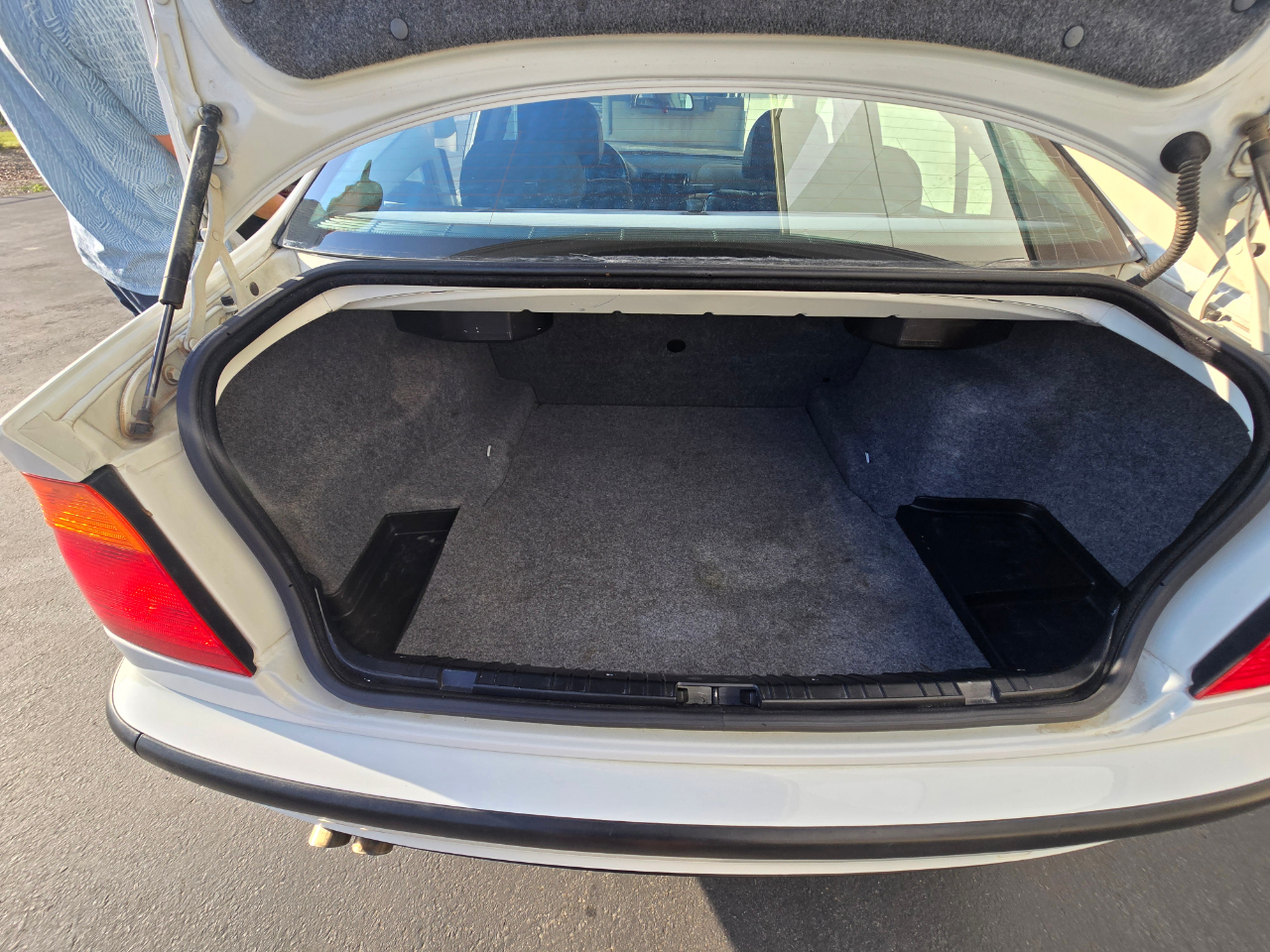 BMW 3-Series 325i 2001 BMW 3-Series 325i 2001