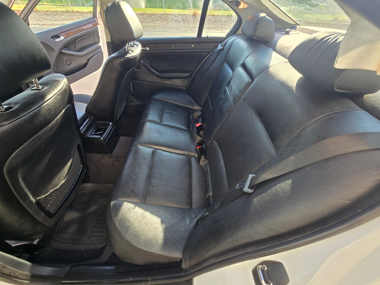 BMW 3-Series 325i 2001 BMW 3-Series 325i 2001