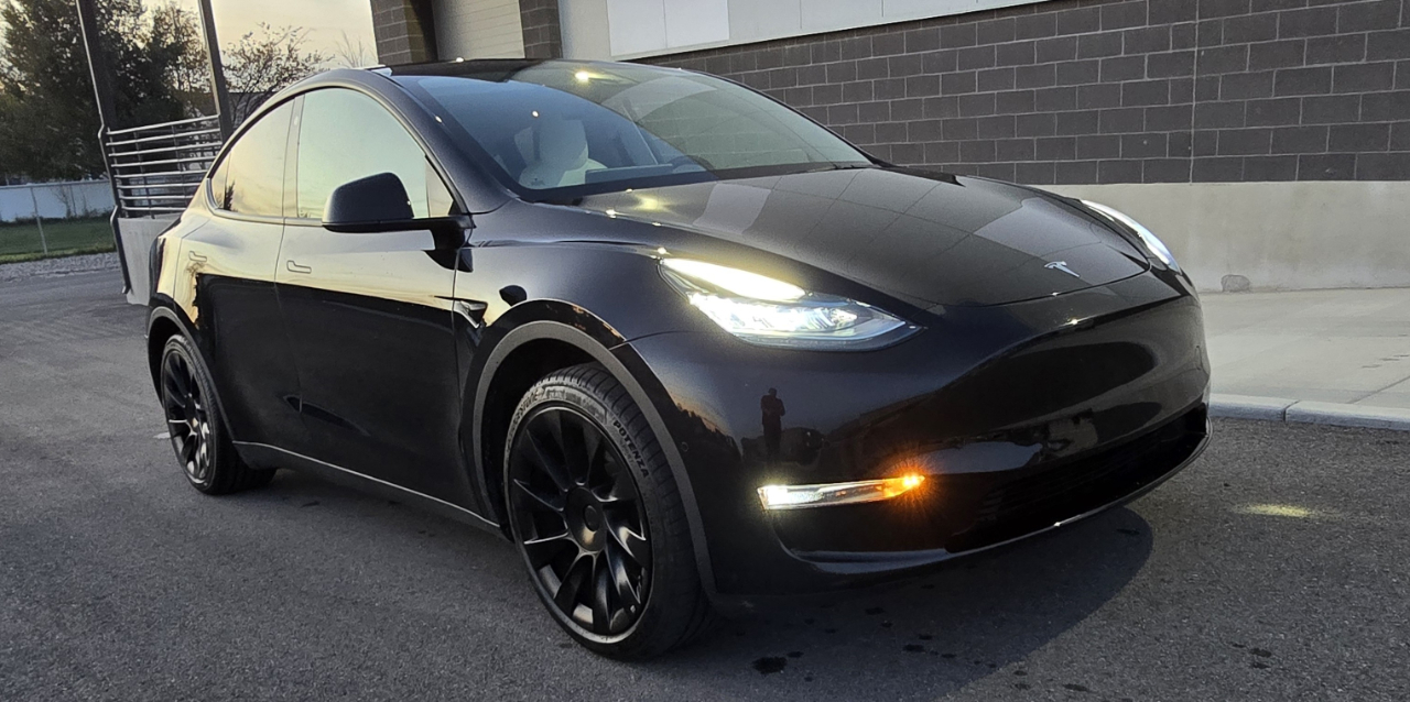 Tesla Model Y Long Range AWD 2022 Tesla Model Y Long Range AWD 2022