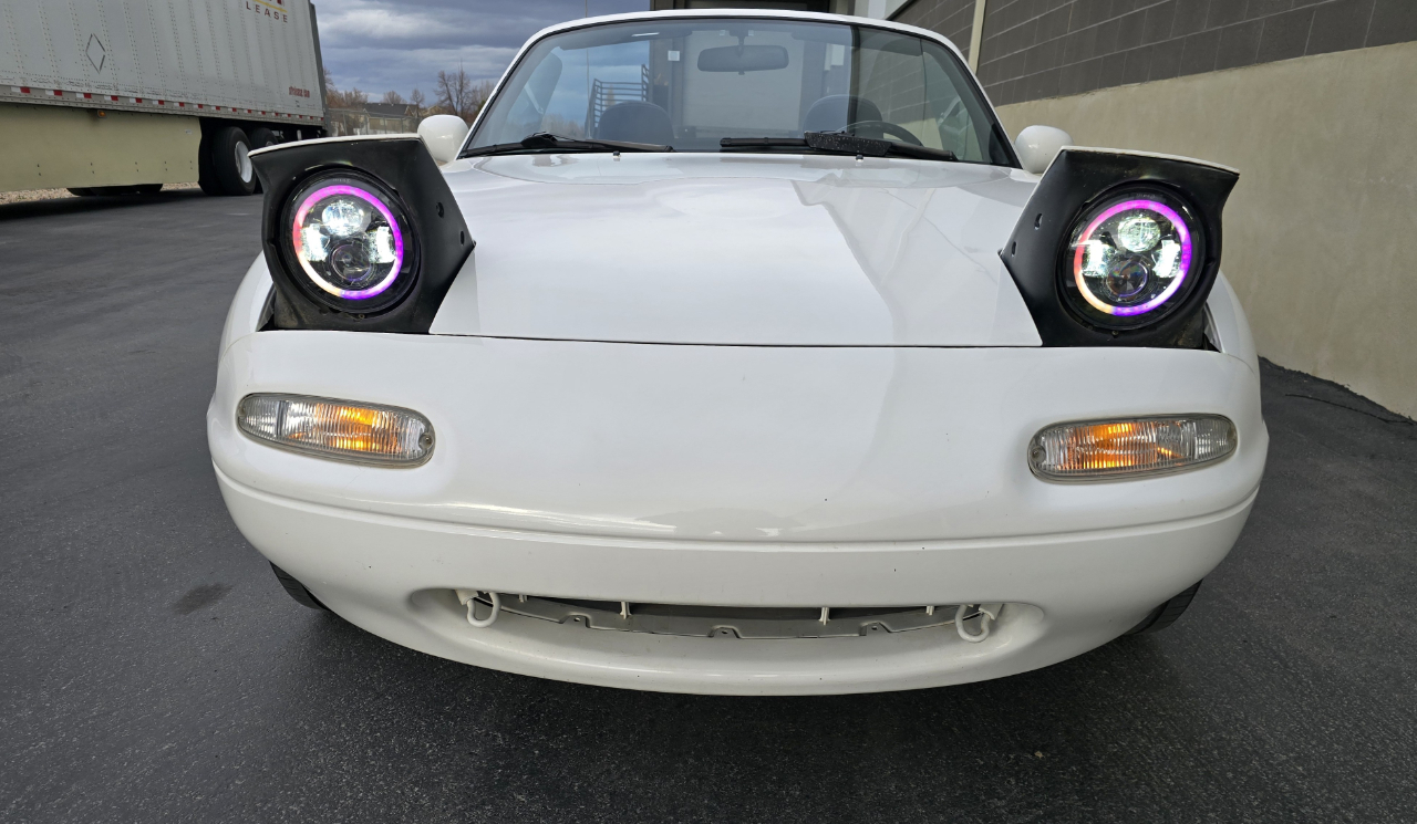 Mazda MX-5 Miata Base 1990