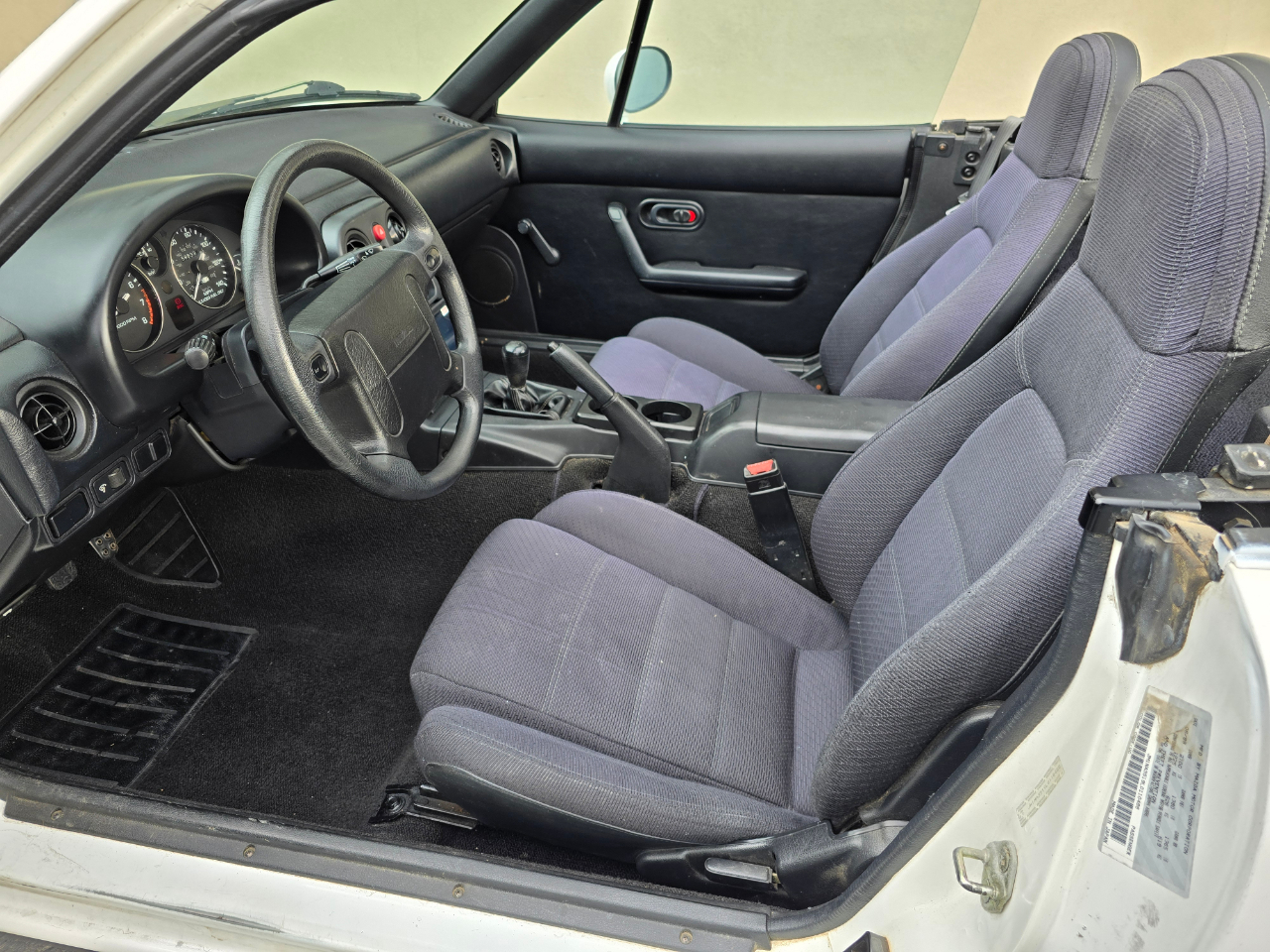 Mazda MX-5 Miata Base 1990