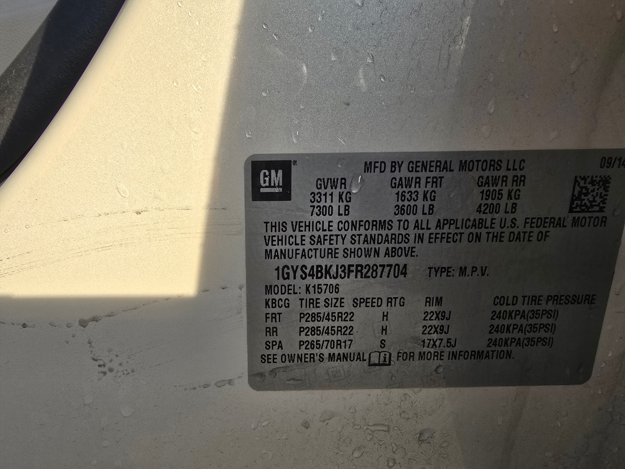 Cadillac Escalade Luxury 4WD 2015