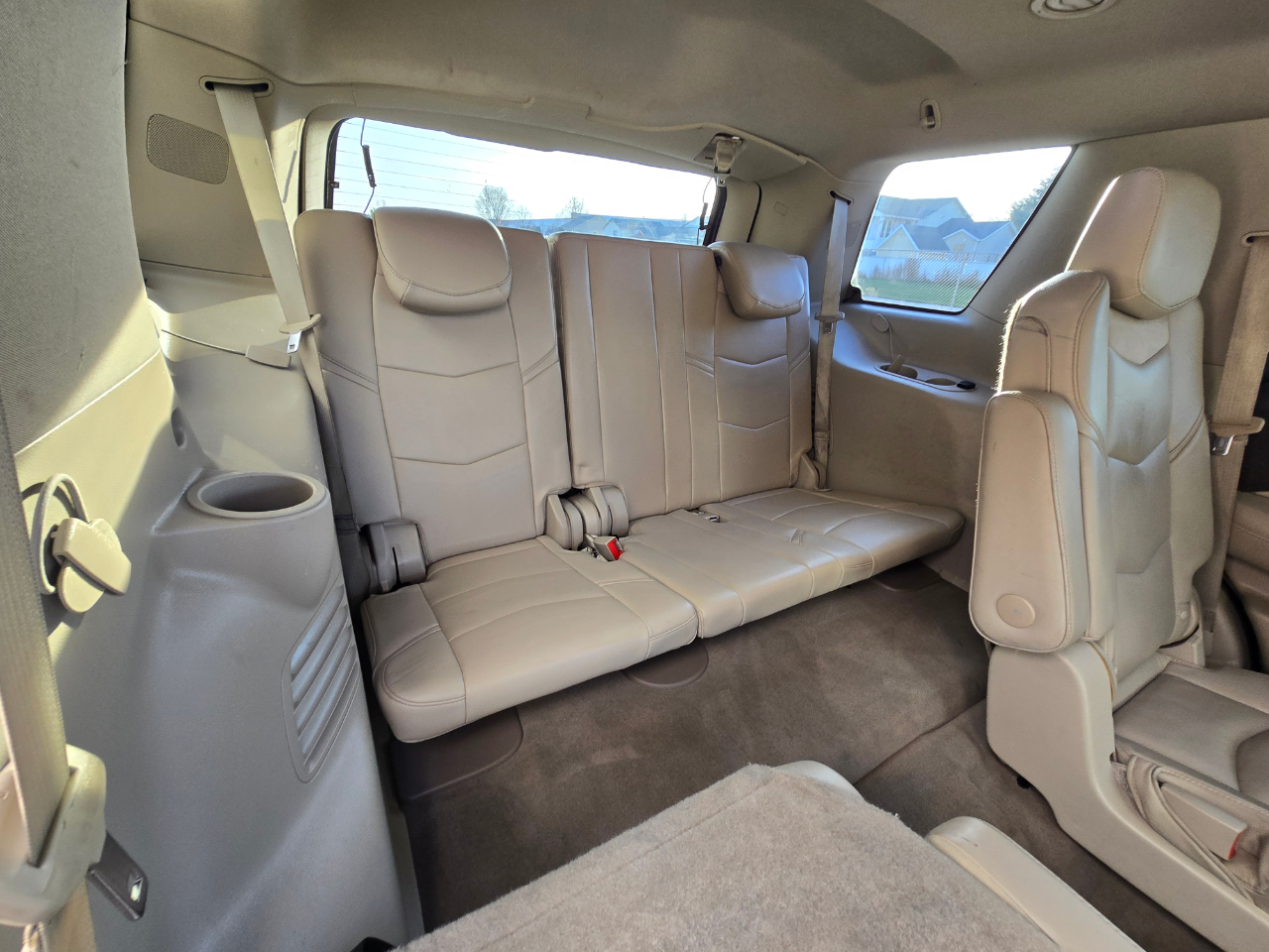 Cadillac Escalade Luxury 4WD 2015