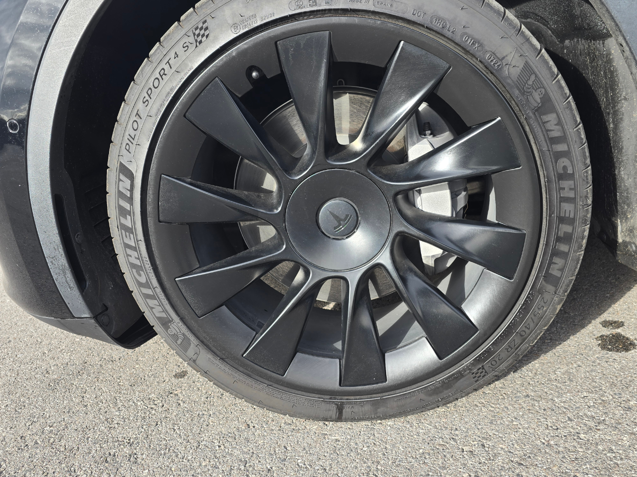 Tesla Model Y Long Range AWD 2021