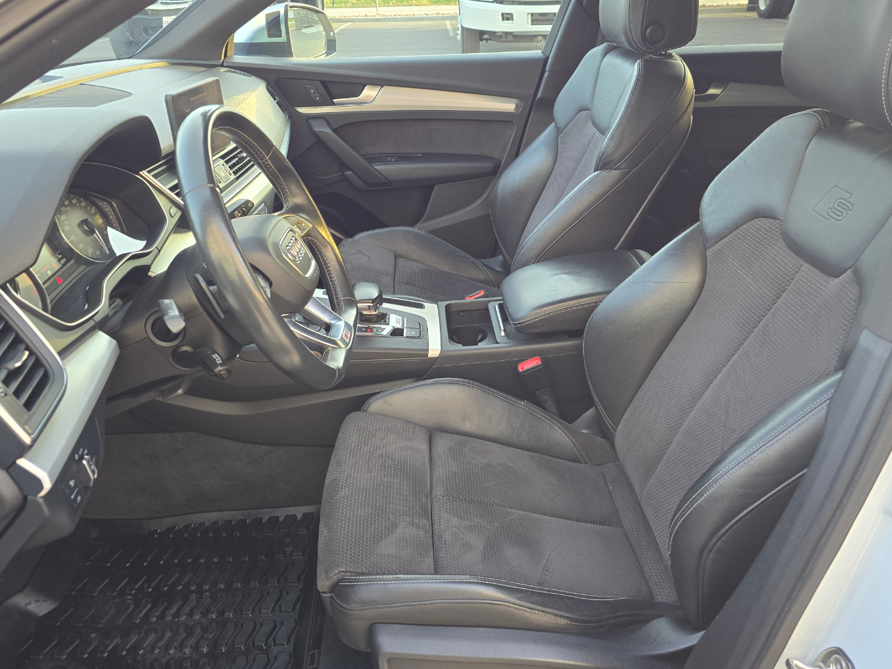 Audi SQ5 3.0T Premium Plus quattro 2019